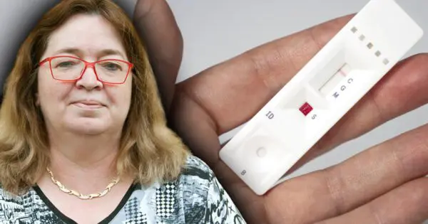 Jana Zwyrtek Hamplová 2. díl: Pokud je někdo nucen v práci k testování pohrůžkou výpovědi, jedná se o vydírání
