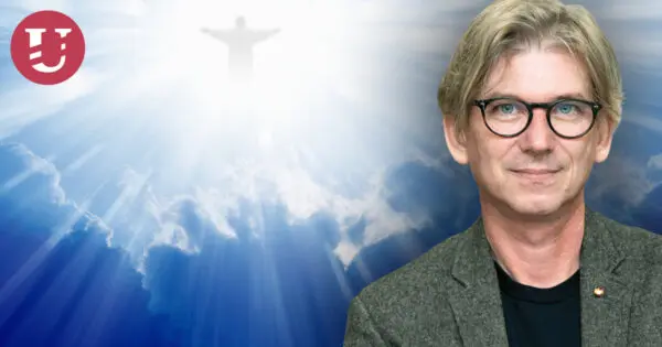 Jiří Strach 1. díl: Spása tohoto světa nepochází z doktrín nebo smluv za zelenou záchranu planety. Spása přichází shůry, od Boha. Ne z člověka