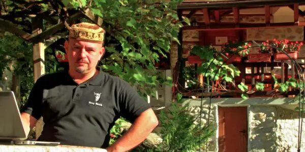 2024-09-10 – „Být dobrák od kosti, hraničí s blbostí.“