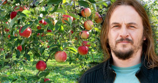Radim Lokoč 1. díl: Vedle možnosti koupit si ovoce je důležité neztratit dovednost si jej vypěstovat sami