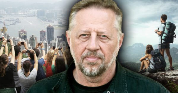 Pavel Radosta 1. díl: Je velký rozdíl mezi cestovatelem a turistou. Příliš mnoho lidí jezdí na stále stejná místa a ničí je. Cestovat by se mělo za poznáním, a ne pro užívání si.