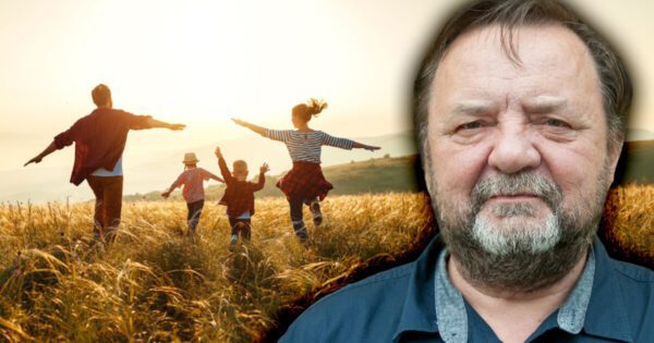 Jindřich Sitta 2. díl: Žijeme v přepychu. Kvůli strachu, že o to přijdeme, jsme zranitelní. Proto oddalujeme okamžik rozhodnutí pro čin. A to je nebezpečné