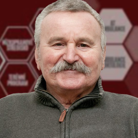 Ivan Douda Host Rádio Universum