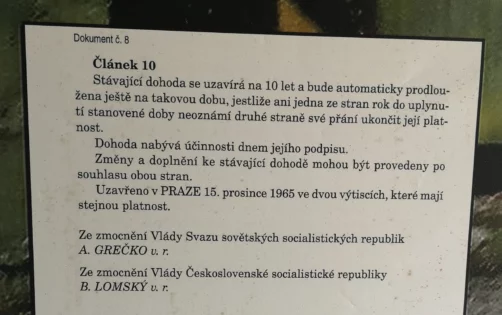 Vlada ČSSR pozvala Rusy i s jadernyma zbraněma a pak se divila, že opravdu přišli